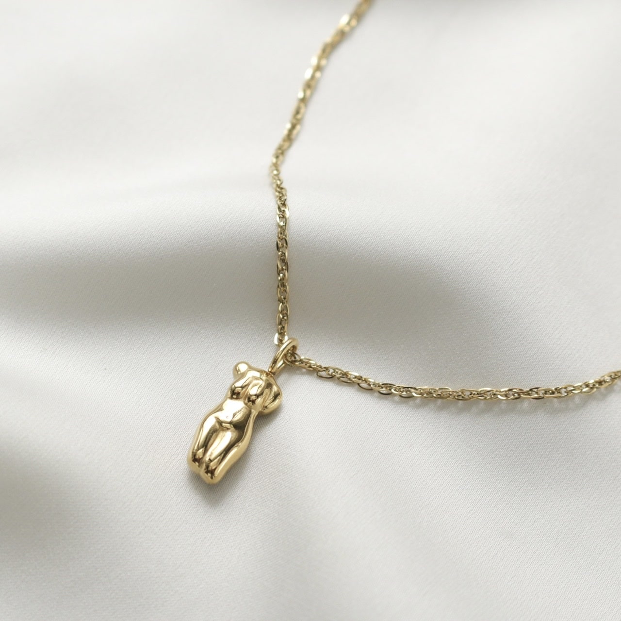 Adele Necklace