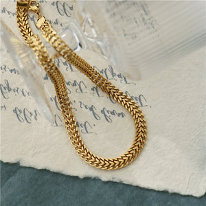Renata Choker